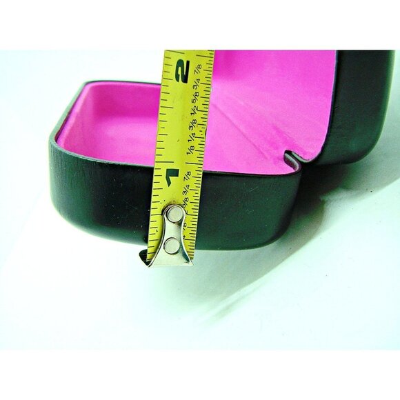 Diane von Furstenberg Hard Clamshell Glass Sunglass Case Embossed Logo Case Only - Picture 11 of 13